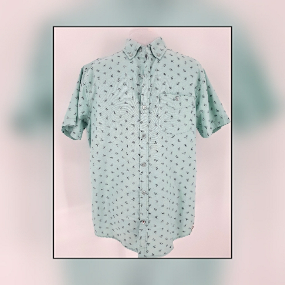 Free Planet shirt